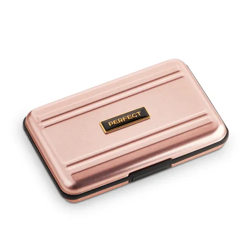 נרתיק מטאלי לאיחסון כרטיסי זיכרון